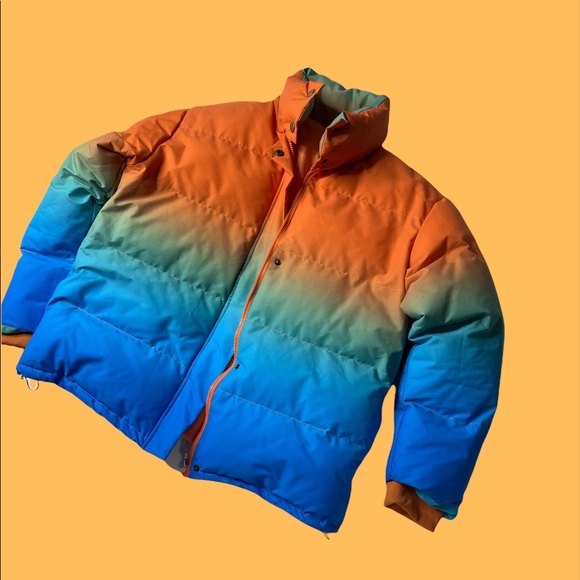 Mt. VEGA Dawn (SunRise) Puffer Jacket Sample - Picture 6 of 7